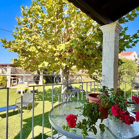 אצ'ארבי Asteraki Beach House By Dadovillas מראה חיצוני תמונה